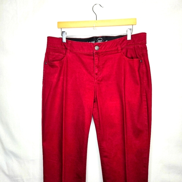 Westbound Woman dark red jeans. 14W - Picture 5 of 11